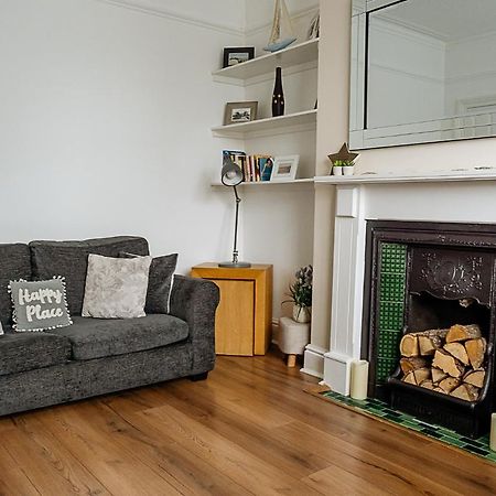 Sunny Seaside Beach House Lytham Centre Sleeps 8 Lytham St Annes Ngoại thất bức ảnh